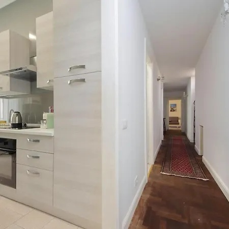 Gracchi Gallery S'peter Basilica Vaticano Luxury For 7 Aircond Wifi Netflix Daire