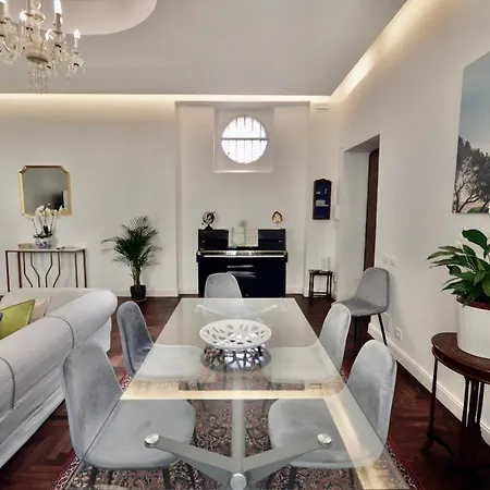 Daire Gracchi Gallery S'peter Basilica Vaticano Luxury For 7 Aircond Wifi Netflix Roma